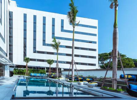 Отель COSI Pattaya Wong Amat Beach