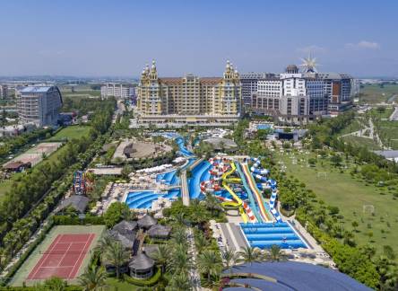 Отель Royal Holiday Palace