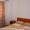 Отель Hotel Sharmat