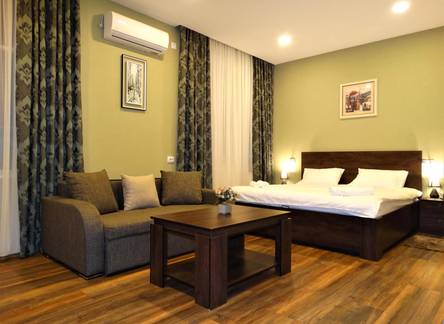 Отель Hotel Boutique Iveria