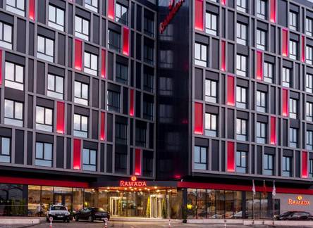 Отель Ramada Istanbul Alibeykoy