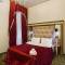 Отель Hotel Empire