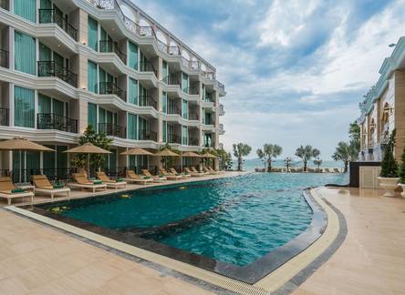 Отель LK Emerald Beach