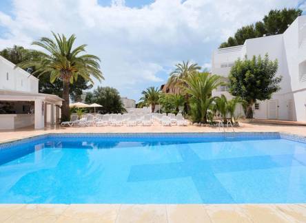 Отель AzuLine Hotel Palmanova Garden