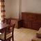 Отель Apartamentos Mares
