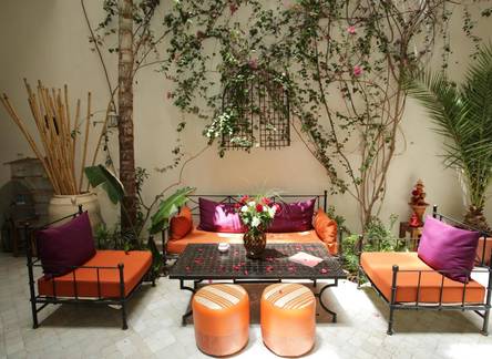 Отель Riad White Flowers