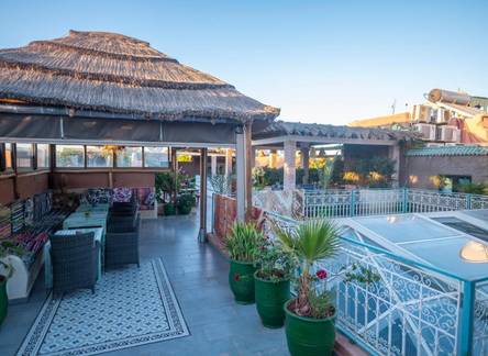 Отель Riad Les Oliviers
