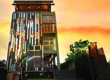 Отель FRii Bali Echo Beach