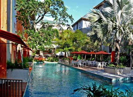 Отель HARRIS Hotel & Residences Sunset Road