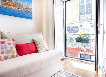 Отель Typical Bairro Alto Apartment Lisbon