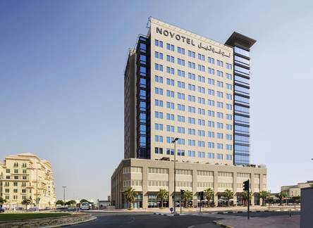 Отель Novotel Bur Dubai - Healthcare City