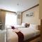 Отель Expat Hotel Patong Center