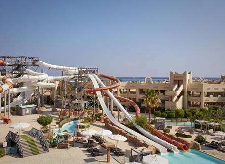 Отель Coral Sea Waterworld Resort