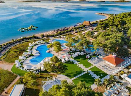 Отель Amadria Park Andrija