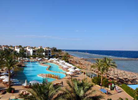 Отель Rehana Royal Beach Resort Aqua Park & Spa