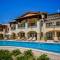 Отель Aphrodite Hills Hotel by Atlantica