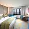 Отель Golden Tulip Shanghai Rainbow