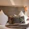 Отель Oasis lodges