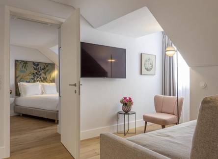 Отель Lisbon Serviced Apartments - Madalena