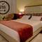 Отель VIP Executive Arts Hotel