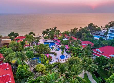 Отель Wora Bura Hua Hin Resort & Spa