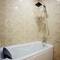 Отель Hotel Comfort Tbilisi
