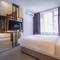 Отель Level Luxury Suites