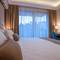 Отель Hotel Twelve