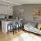 Отель BmyGuest - Santos Charming Apartment