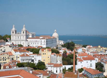 Отель Castle Lisbon Typical