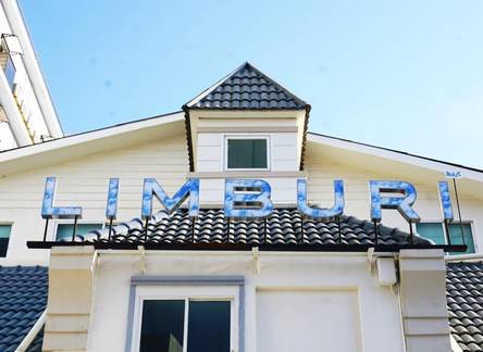 Отель Limburi Hometel