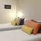 Отель Lupta Hostel Patong Hideaway