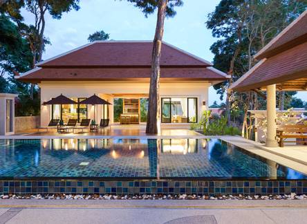 Отель Nai Harn Baan-Bua Villas