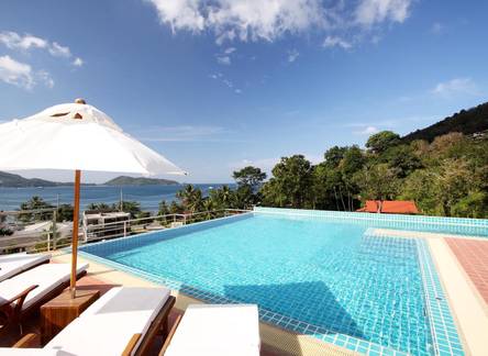 Отель The Baycliff Residences