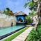 Отель Khayangan Dreams Villa