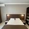 Отель Hotel Allura