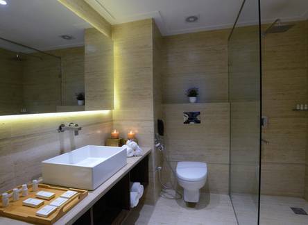 Отель Hotel Royale Regent