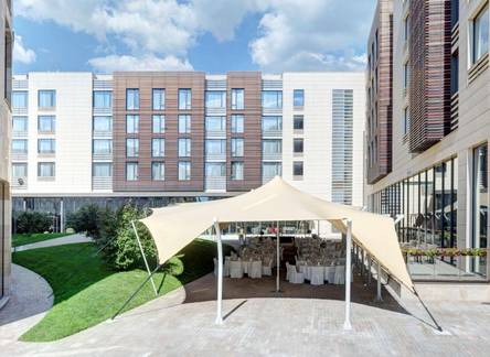 Отель DoubleTree by Hilton Hotel Moscow - Marina