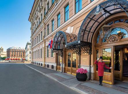 Отель Lotte Hotel Saint-Petersburg