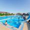 Отель Tizdar Family Resort & SPA