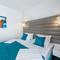 Отель Bora-Bora Club-Hotel
