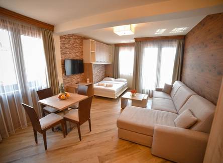 Отель Central Inn