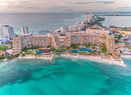 Отель Grand Fiesta Americana Coral Beach Cancun