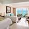 Отель Grand Fiesta Americana Coral Beach Cancun