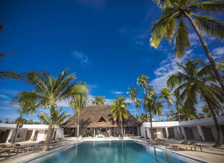Отель The Loop Beach Resort