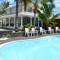 Отель Villas Caroline