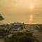 Отель Blue Beach Galle