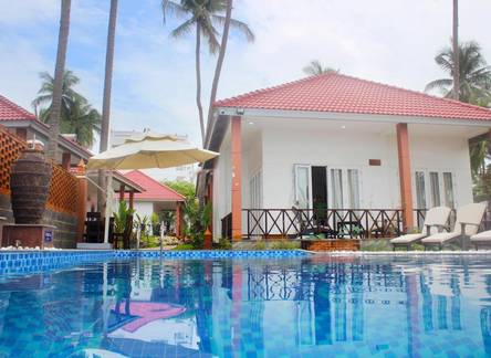 Отель Lotus Garden Resort