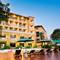 Отель The Pineapple Hotel