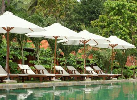 Отель Bauhinia Resort & Spa